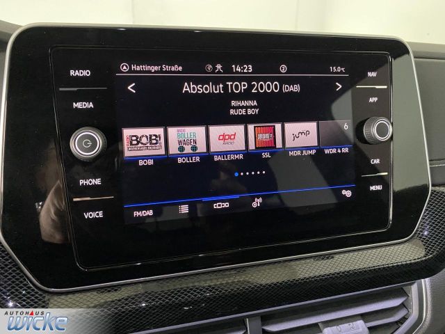 T-Cross 1.0 TSI DSG R-Line NAVI KLIMA REAR VIEW