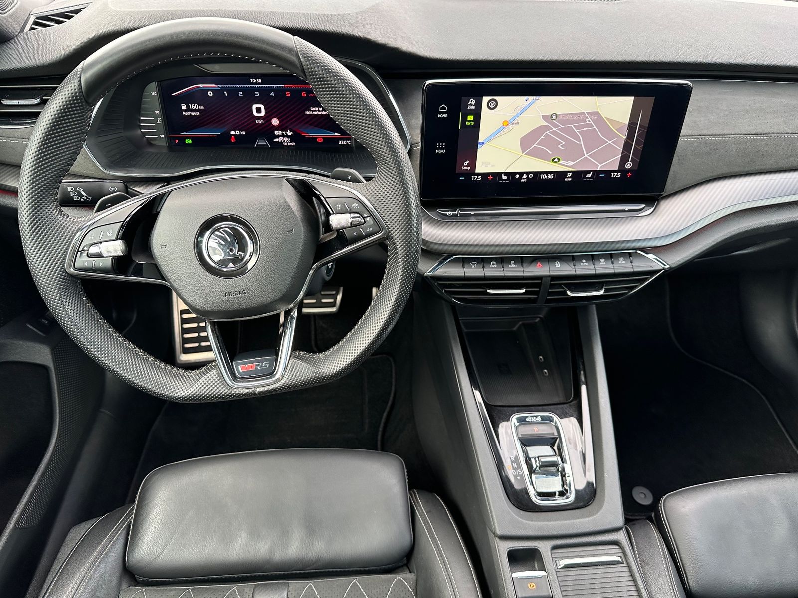 Fahrzeugabbildung SKODA Octavia Combi 2.0 TDI RS 4x4 NAV+LED+PANO+KAMERA