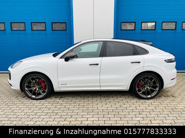 Porsche Cayenne Coupe GTS Leichtbaupaket Carbon Matrix