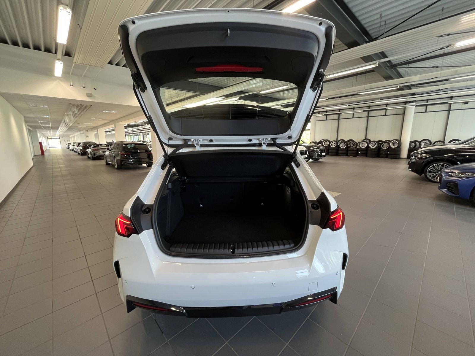 BMW 120 - Bild 10