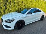 Mercedes-Benz CLA 250 Sport Coupé HARMAN KARDON PANO AMG-Line - Mercedes-Benz CLA 250: Coupe