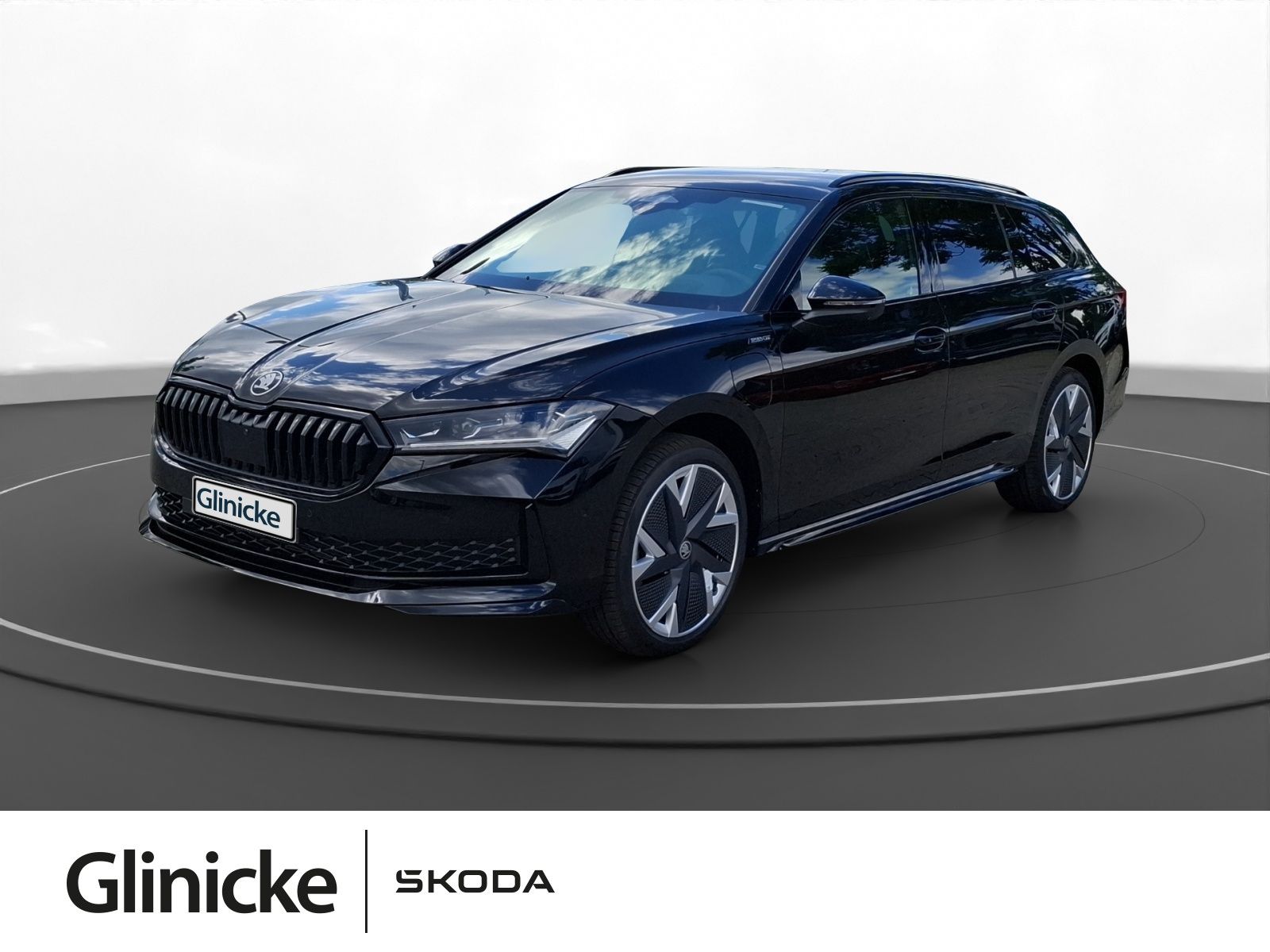 Skoda Superb Combi Sportline iV 1.5 TSI (150 kW)
