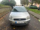 Ford Fusion 1,4 16V + EST + - Ford Fusion mit Schiebedach