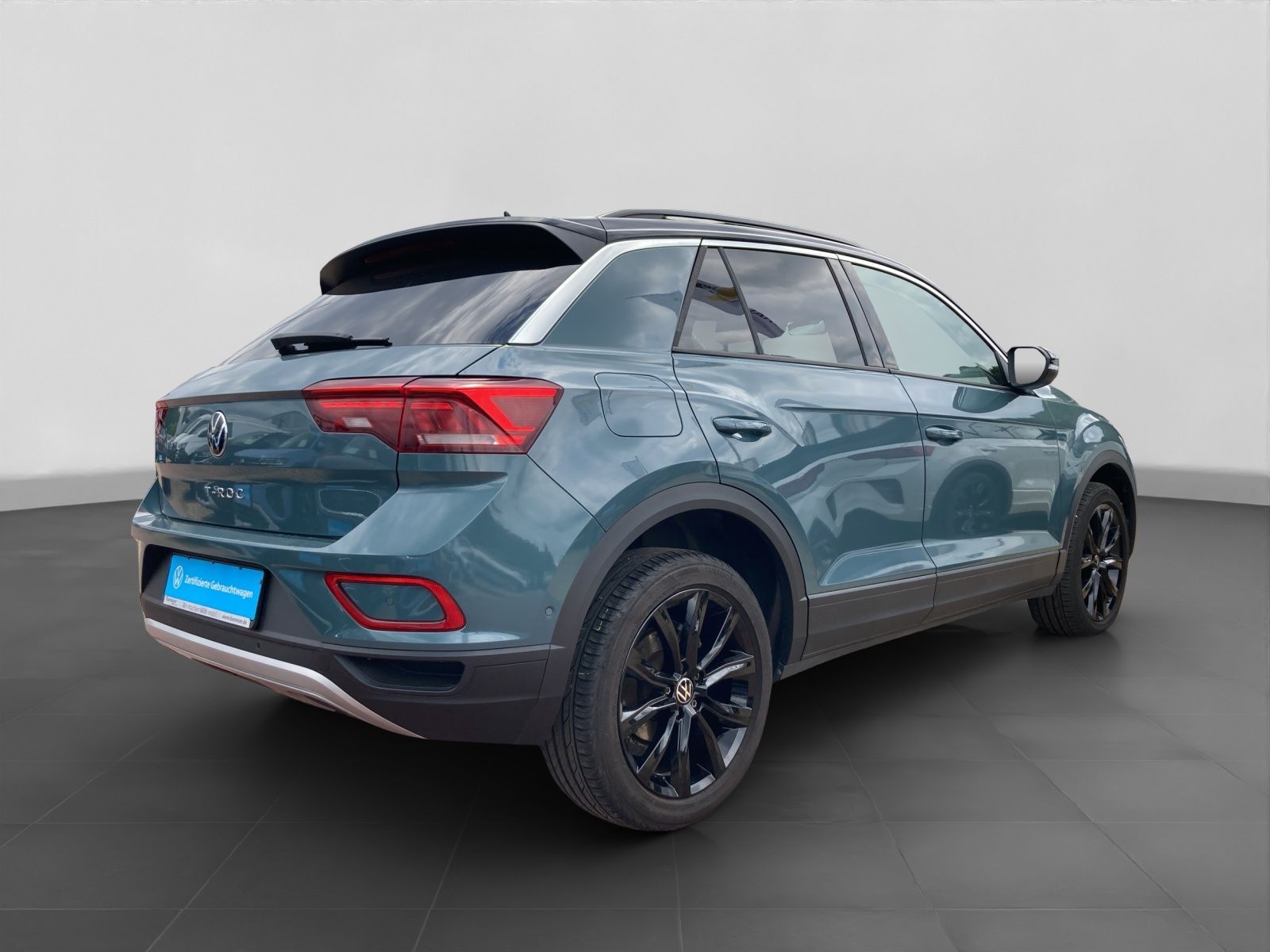 Volkswagen T-Roc 1.5 TSI DSG LIFE LED PDC LM18 ACC NAVI foto 3