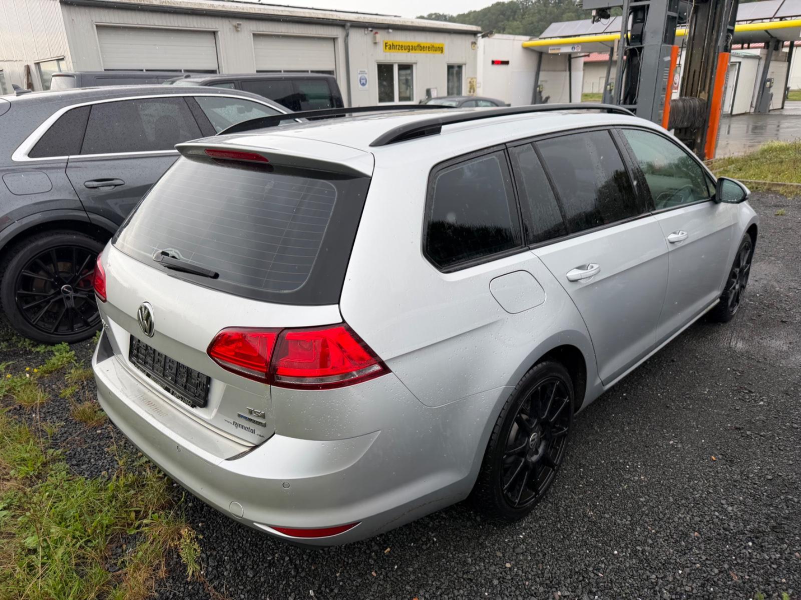 Volkswagen Golf 2015 — interior