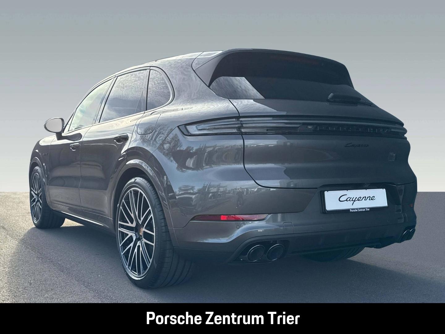Porsche Cayenne E-Hybrid Black Edition HA-Lenkung HeadUp