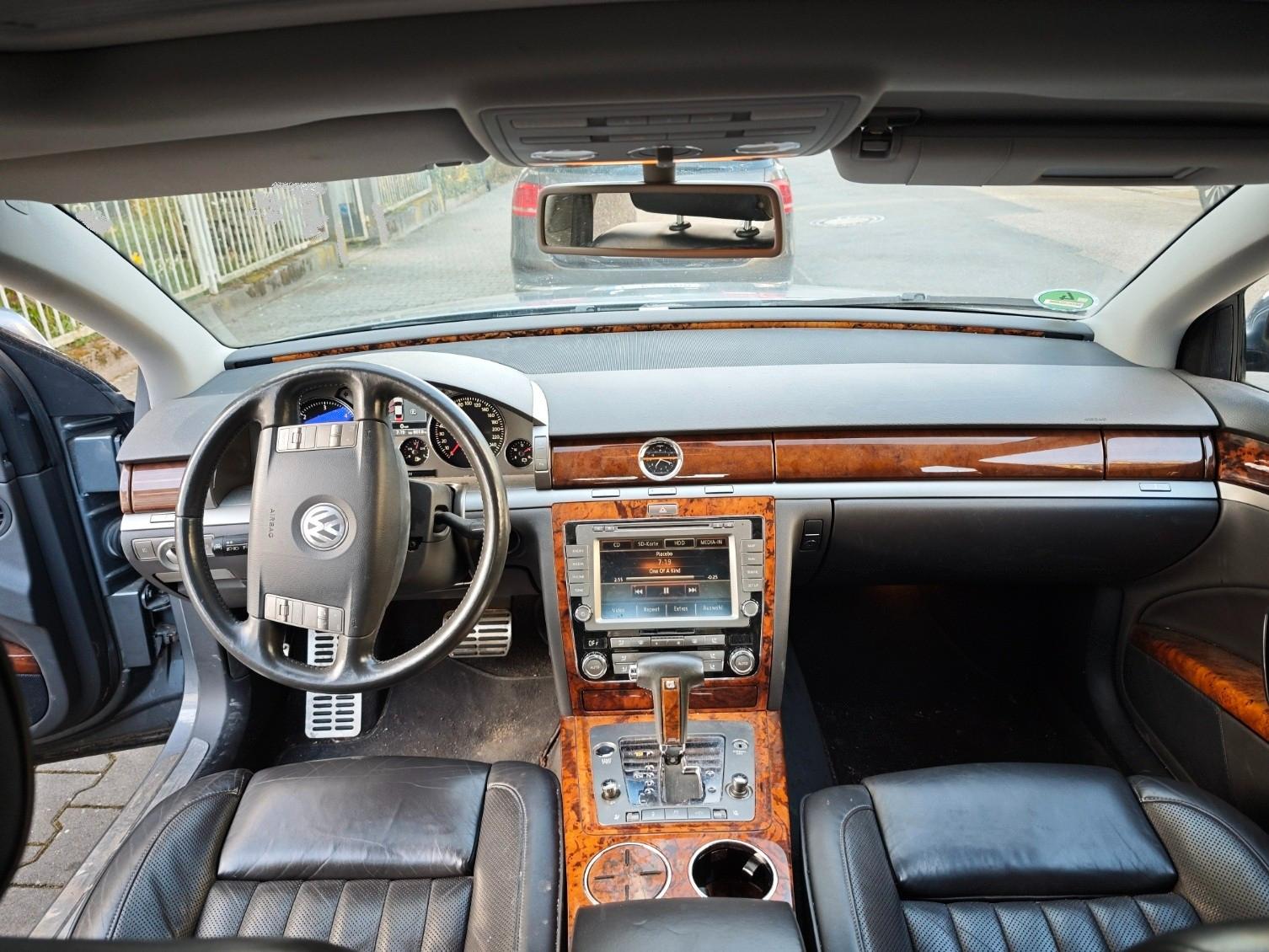 Volkswagen Phaeton 3.0 V6 TDI 4MOTION Tiptronic 5-Sitzer -