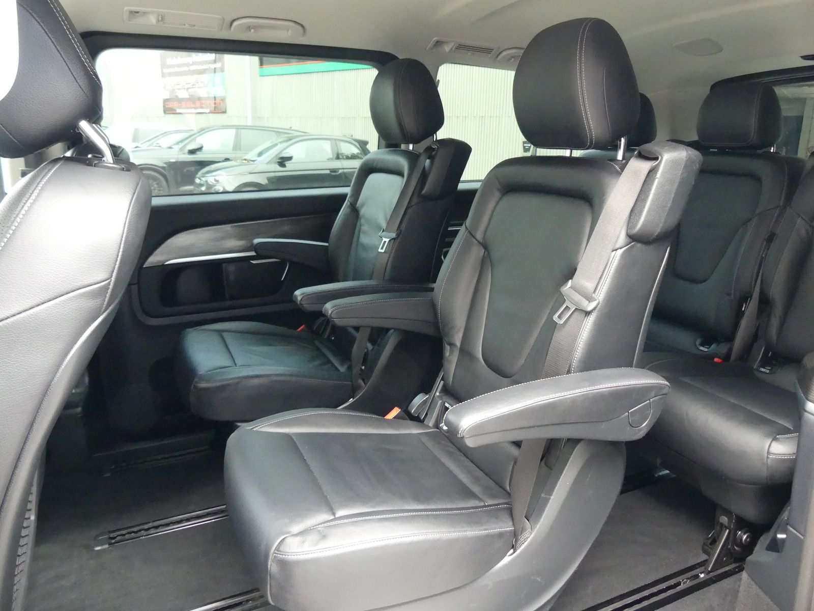 Mercedes-Benz V 220 d AVANTGARDE Lang E-TÜREN 7SITZ STHZ AHK L foto 11