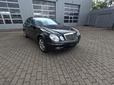 Mercedes-Benz E-Klasse W211 E320CDI 4Matic - Mercedes-Benz E 320: Cdi W211