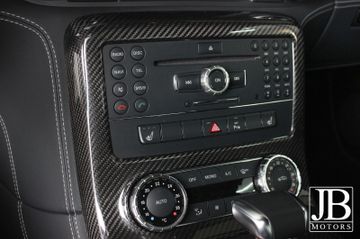 Fahrzeugabbildung Mercedes-Benz SLS AMG Coupe Kermikbremsen Bang&Olufsen