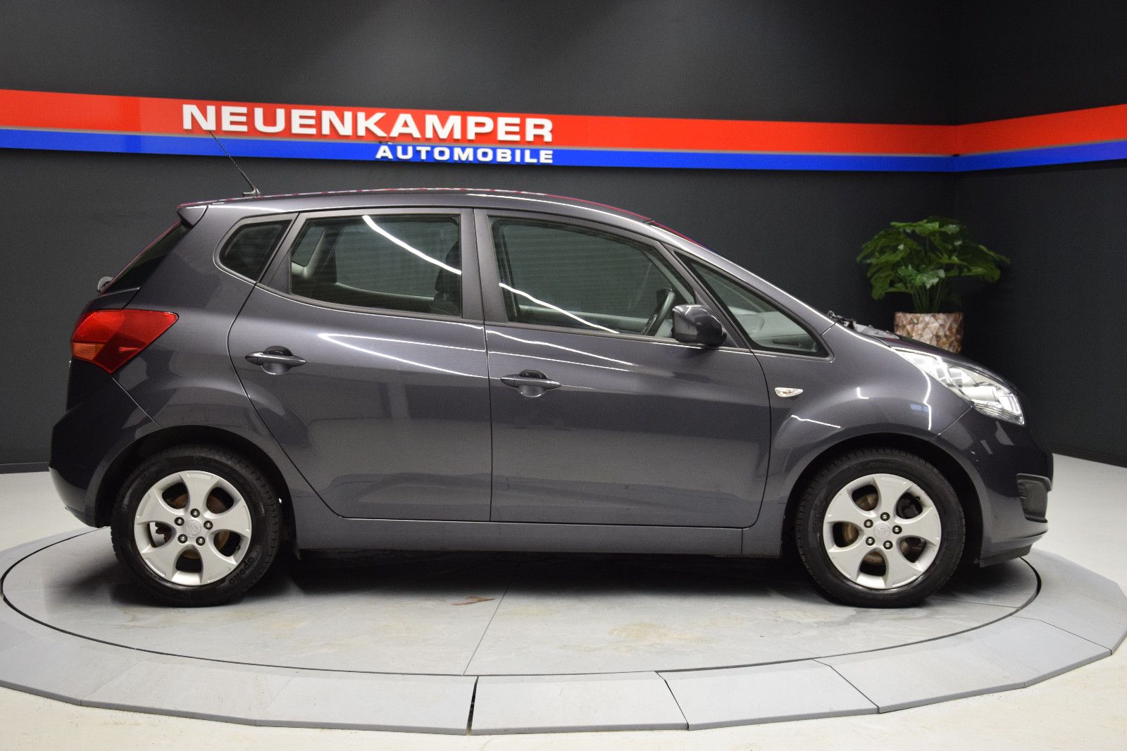 Fahrzeugabbildung Kia Venga Business Line 1 Navi Kamera Sitzh.