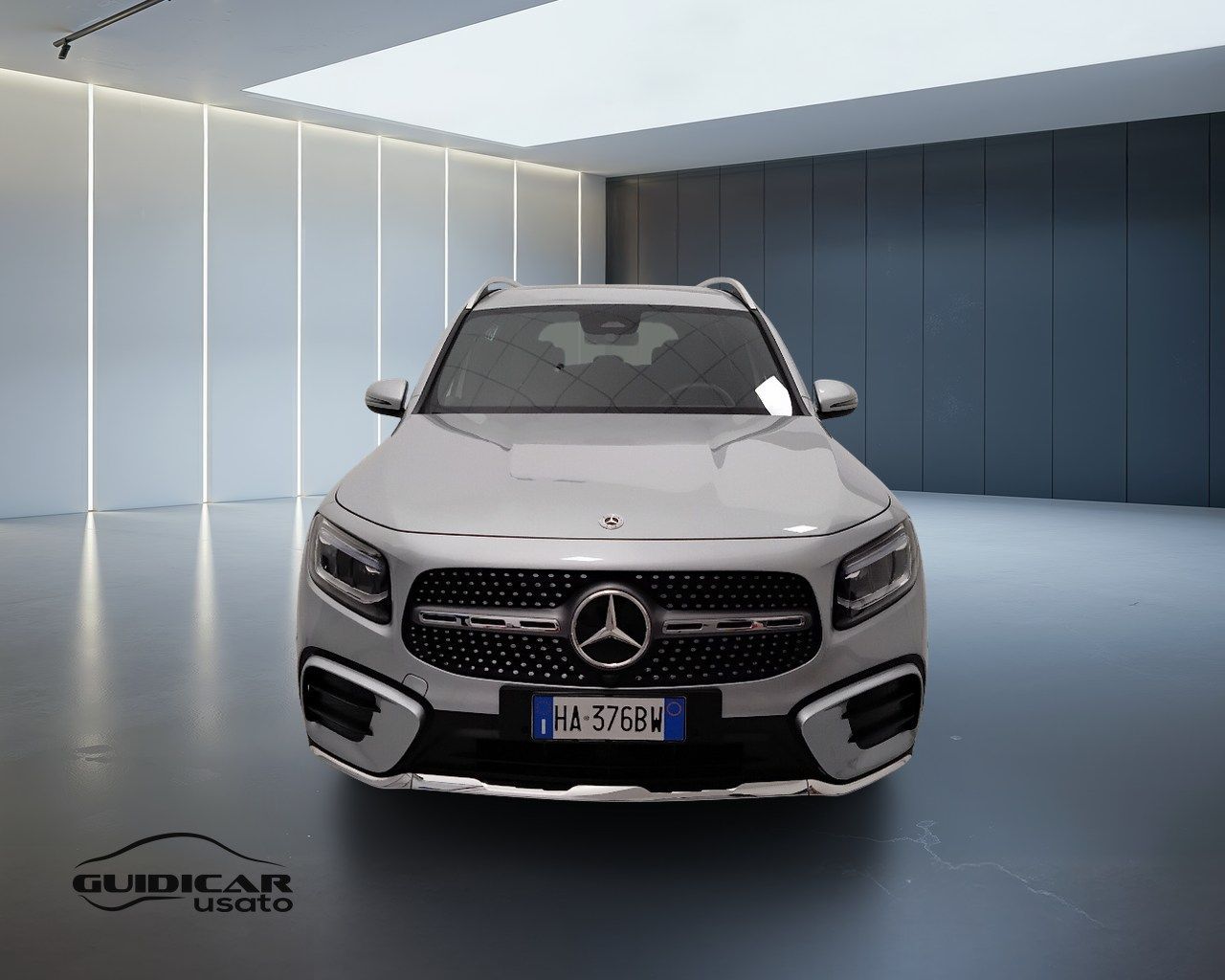 Mercedes-Benz GLB - X247 2023 - GLB 180 d AMG Li imagem 2