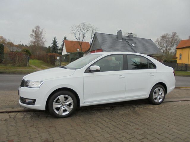 Skoda Rapid 1.0 TSI Active