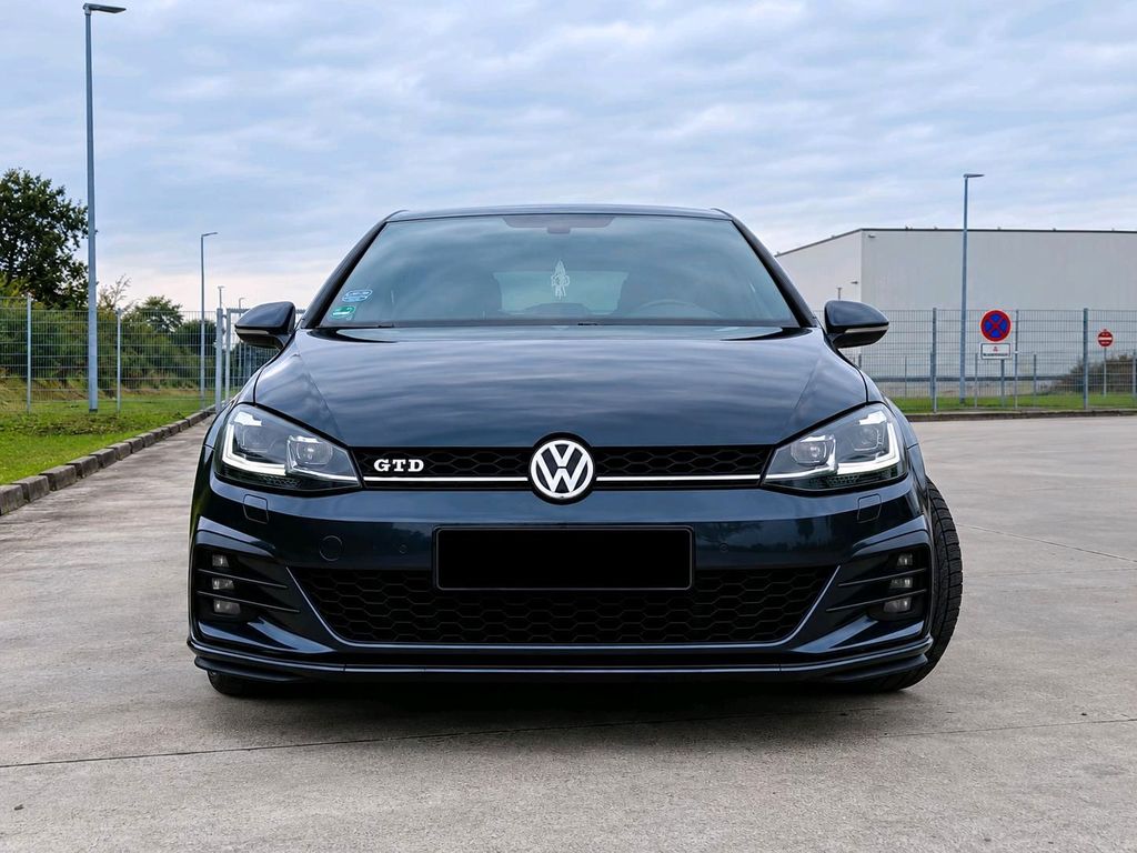 Image of Volkswagen Golf