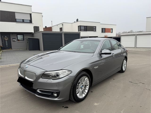 BMW 535i Limousine,Massage,Bi-Xenon,Navi,360°,TOP