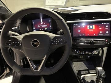 Fotografie 16 des Opel Corsa 1.2 Direct Injection Turbo GS