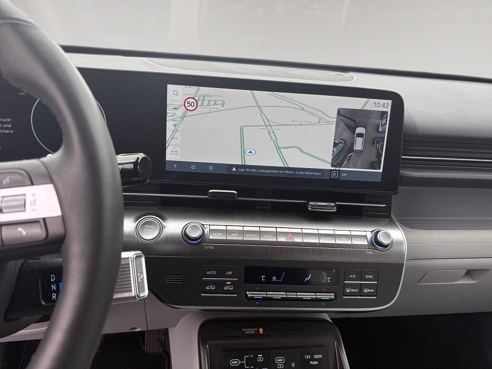 Fahrzeugabbildung Hyundai KONA 1.0T 120PS DCT TREND Assi LED el. Heck BOSE