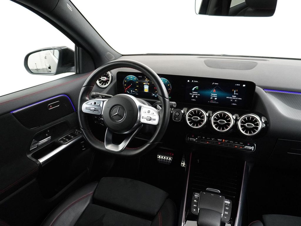 Mercedes-Benz GLA 200 AMG Business Solution | AHK Wegklapbaar