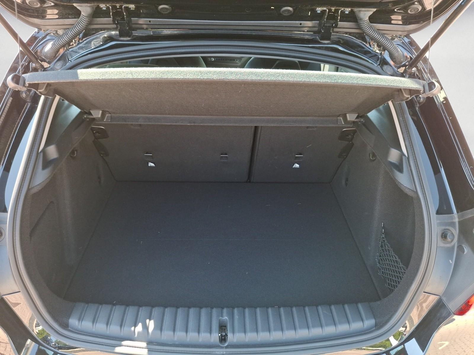 BMW 118i Advantage Navi PDC Sitzheizung Lederlenkrad