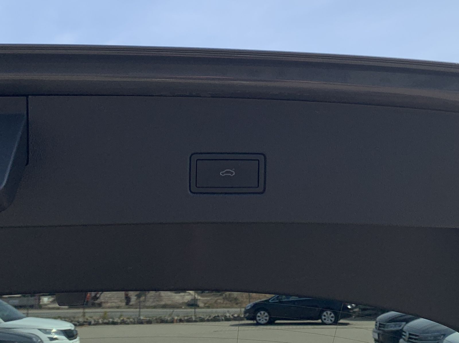 Fahrzeugabbildung Volkswagen T-Roc 1.5 TSI*Sport*Cam*LED*Side*Digital Cockpit