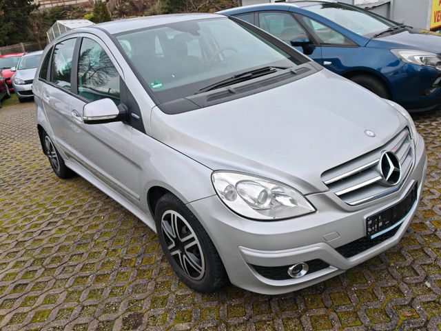 Mercedes-Benz B 180i 109000km. Klima. TÜV NEU. TOP!