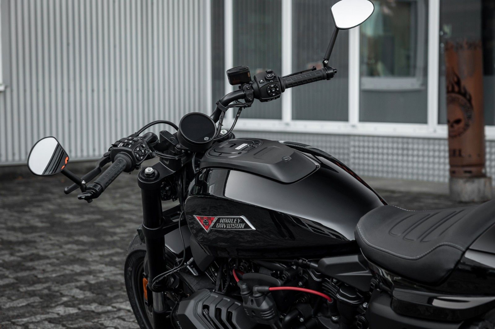 Fahrzeugabbildung Harley-Davidson SPORTSTER S RH1250S MY25 - HD KIEL UMBAU- 1.Hand