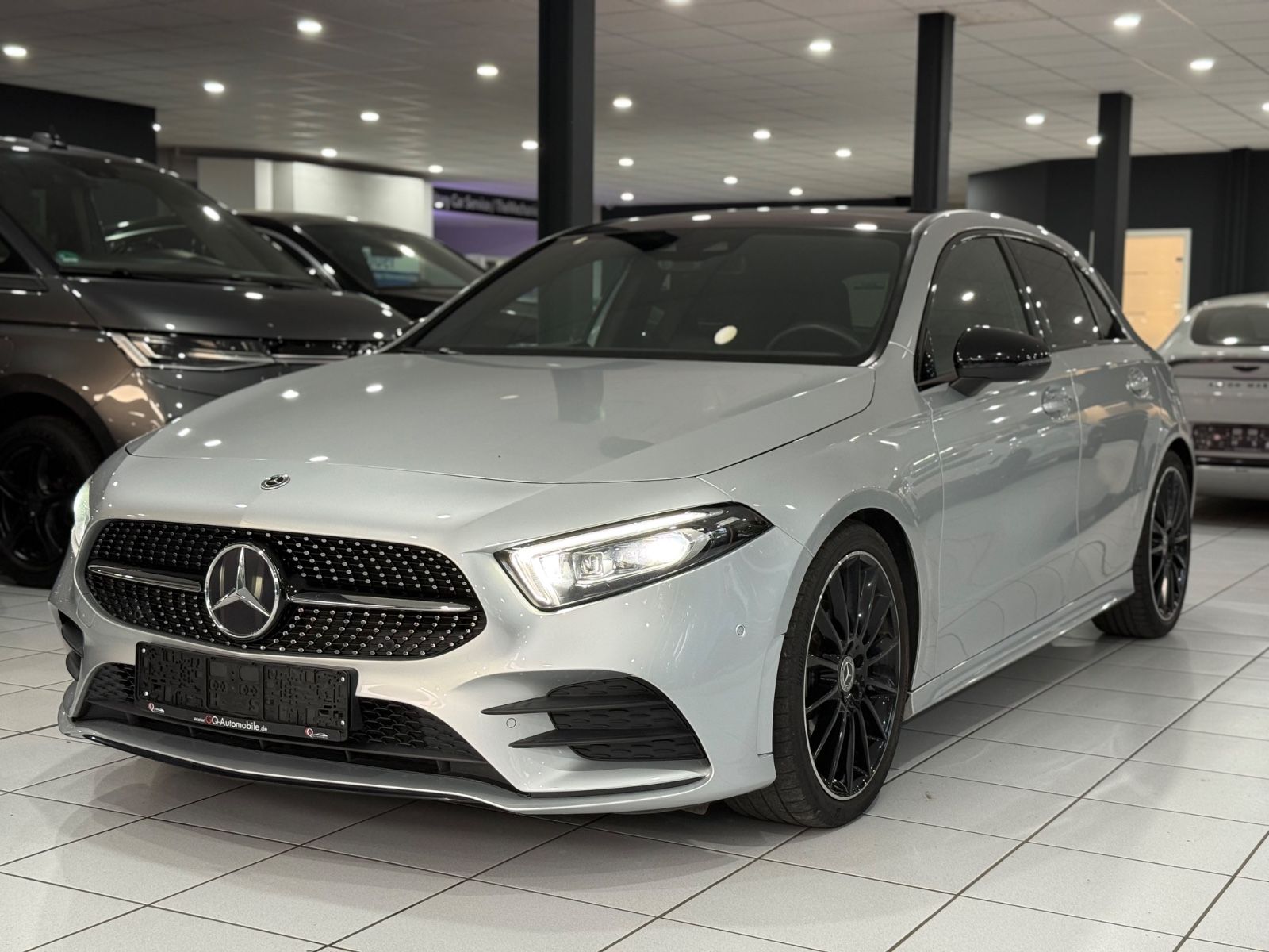 Mercedes-Benz A 200d AMG PANO MEMORY HEADUP MBEAM KEYLESS