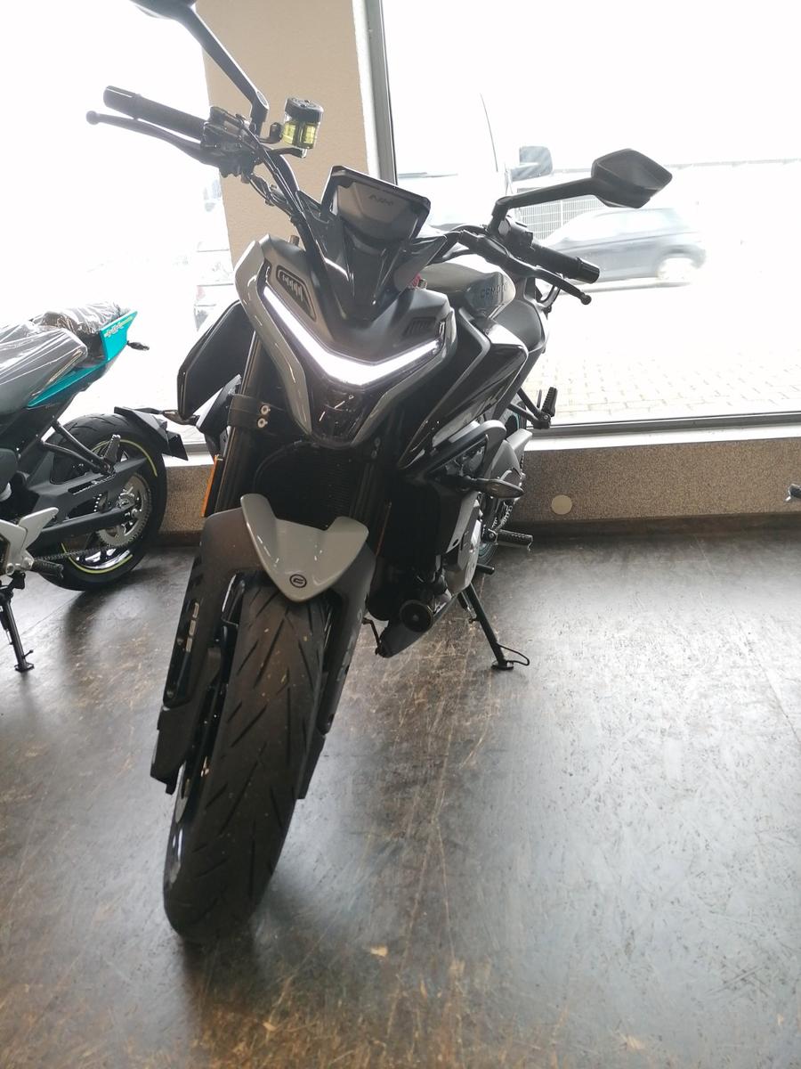 CFMOTO 675 NK Vorführer