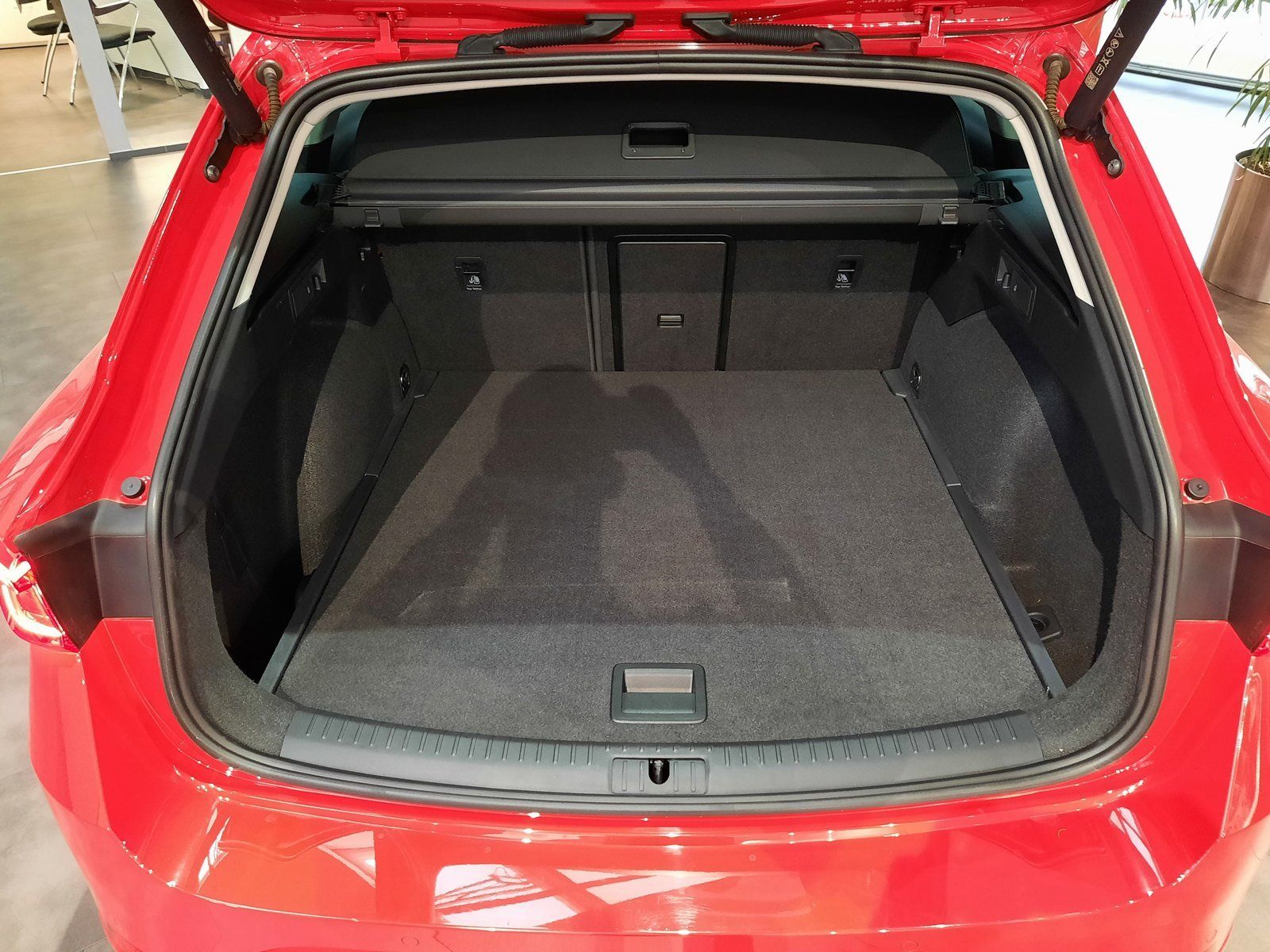 Fahrzeugabbildung SEAT Leon ST TSI DSG Style *Cam*LED*Sitzhzg*Full-Link