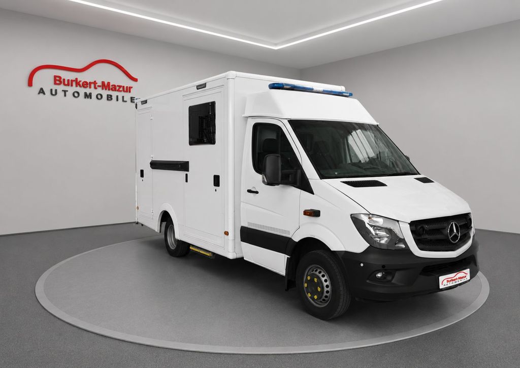 Image of Mercedes-Benz Sprinter