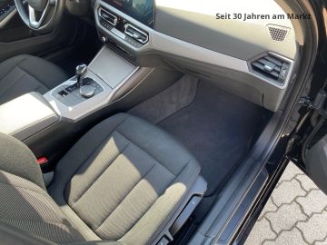 BMW 318 - 12