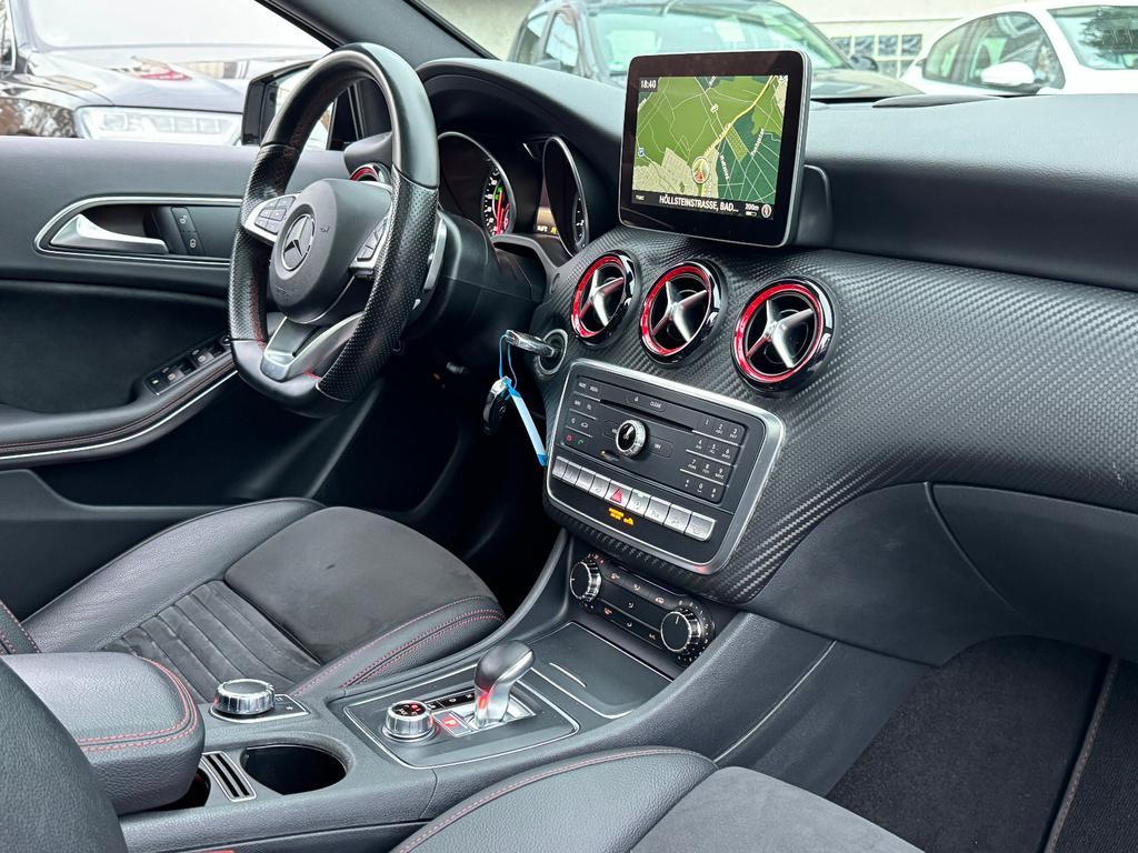 Mercedes-Benz A 45 AMG