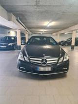 Mercedes-Benz Mercedes E250 - Mercedes-Benz E 250 in Essen