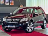 Mercedes-Benz ML 350CDI 4Matic Sportpaket Comand Airmatic 20" - Mercedes-Benz: Comand