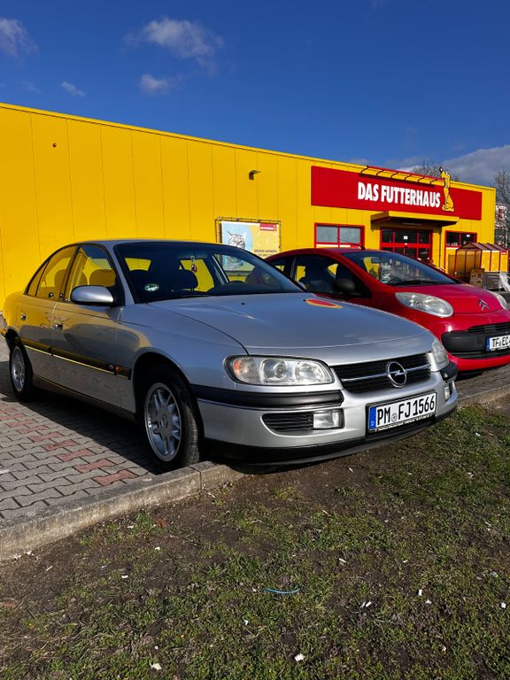 Opel Omega