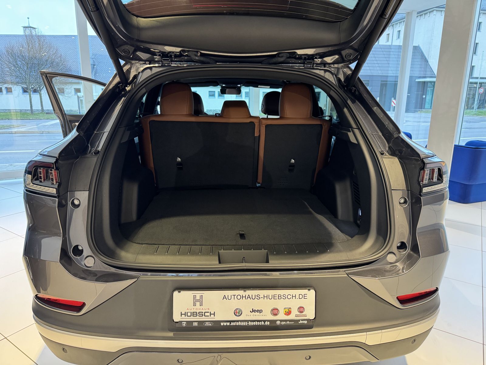 VinFast VF8 - Bild 8