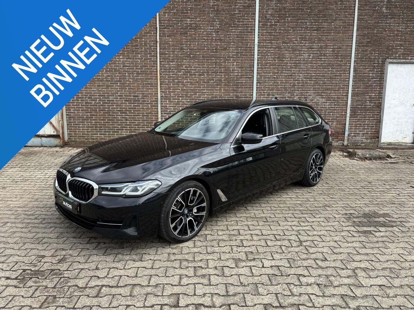 BMW 530 5-serie Touring 530d xDrive 286pk Business E
