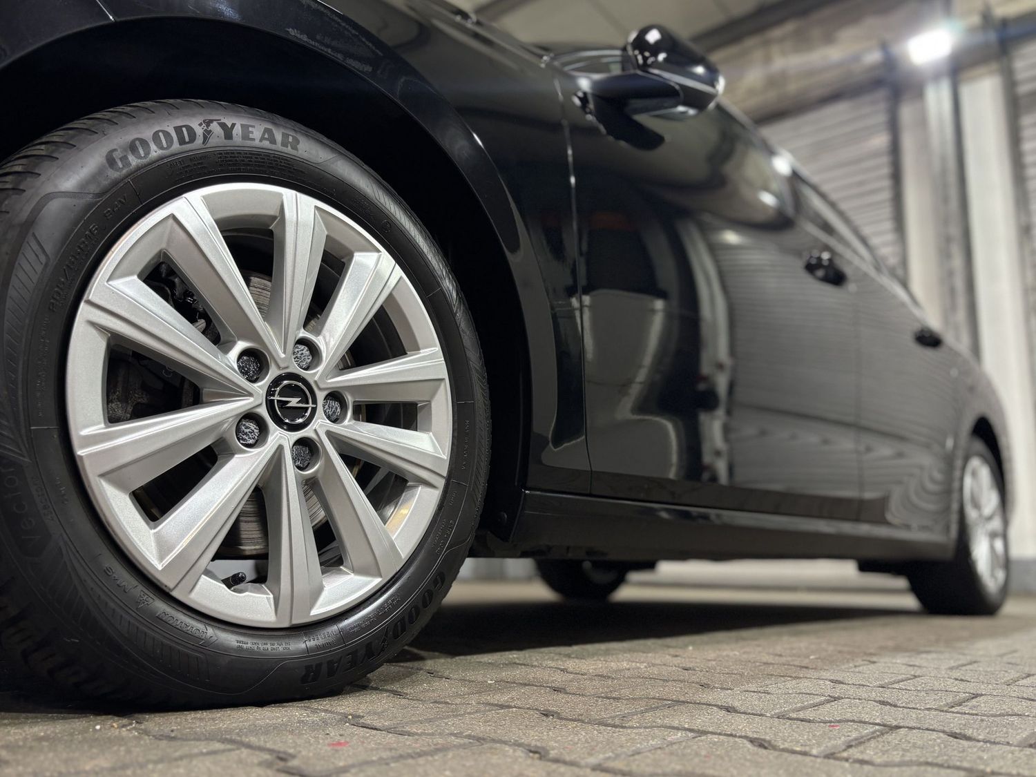 Fahrzeugabbildung Opel Astra Sports Tourer Elegance #LED#Kamera#Digital