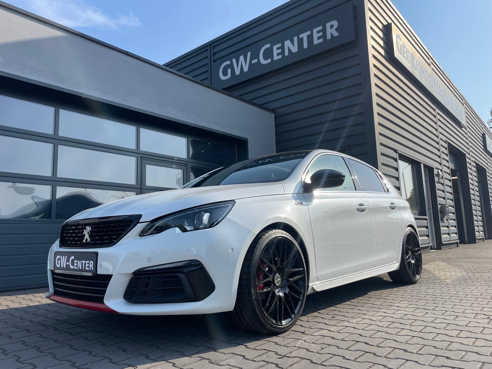 Peugeot 308 GTi / LED / PANO / NAVI / DIGITAL / 1. HAND