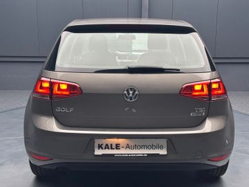 Volkswagen Golf - 4