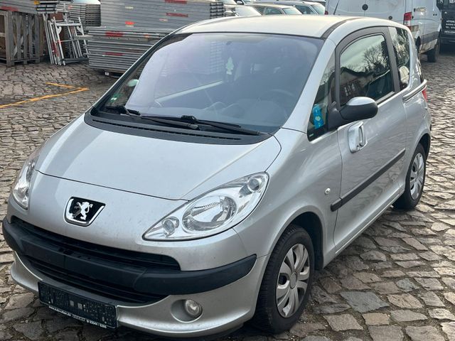 Peugeot 1007 Premium