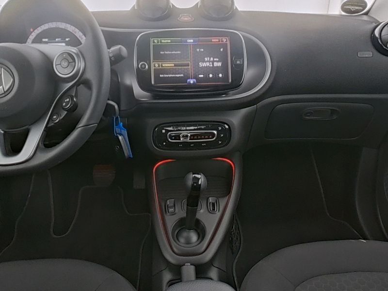 Fahrzeugabbildung Smart smart EQ fortwo Exclusive*Pano*LED*Kamera*22kW*