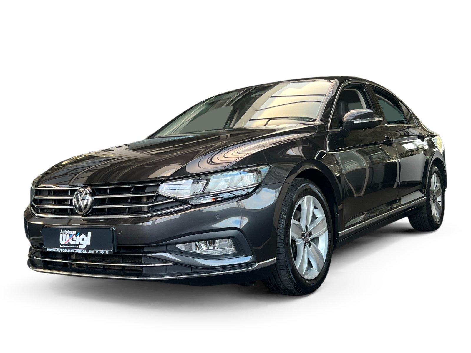 Volkswagen Passat 2.0 TSI DSG Elegance ACC+AUT+Alcant.+LED