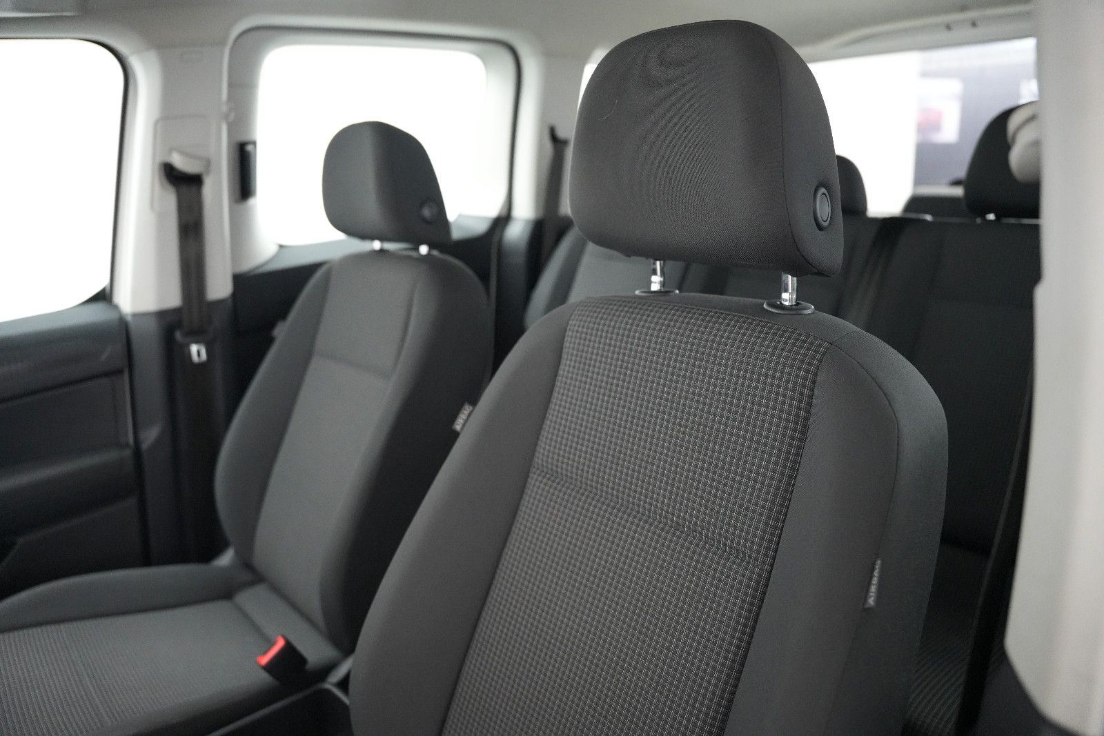 Fahrzeugabbildung Volkswagen Caddy  /AUTO-HOLD/ACC/TEMPOMAT/