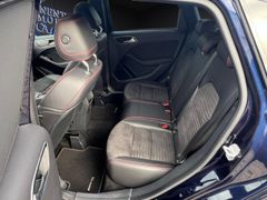 MERCEDES-BENZ B 200 AMG Line ESP,2ZKLIMA,MFL,GRA,PANO Klima MERCEDES-BENZ B 200 AMG Line ESP,2ZKLIMA,MFL,GRA,PANO Klima