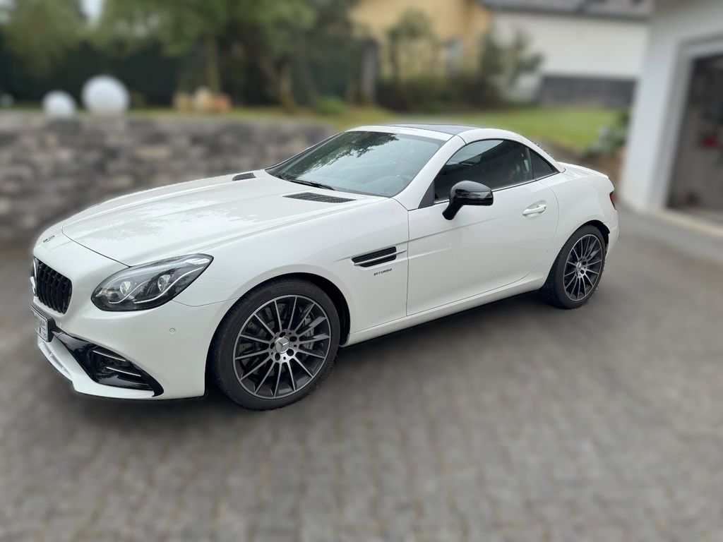 Mercedes-Benz SLC 43 AMG