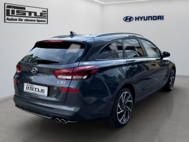 Fahrzeugabbildung Hyundai i30cw N Line Mild-Hybrid 1.5 T-GDI Navi+Panorama