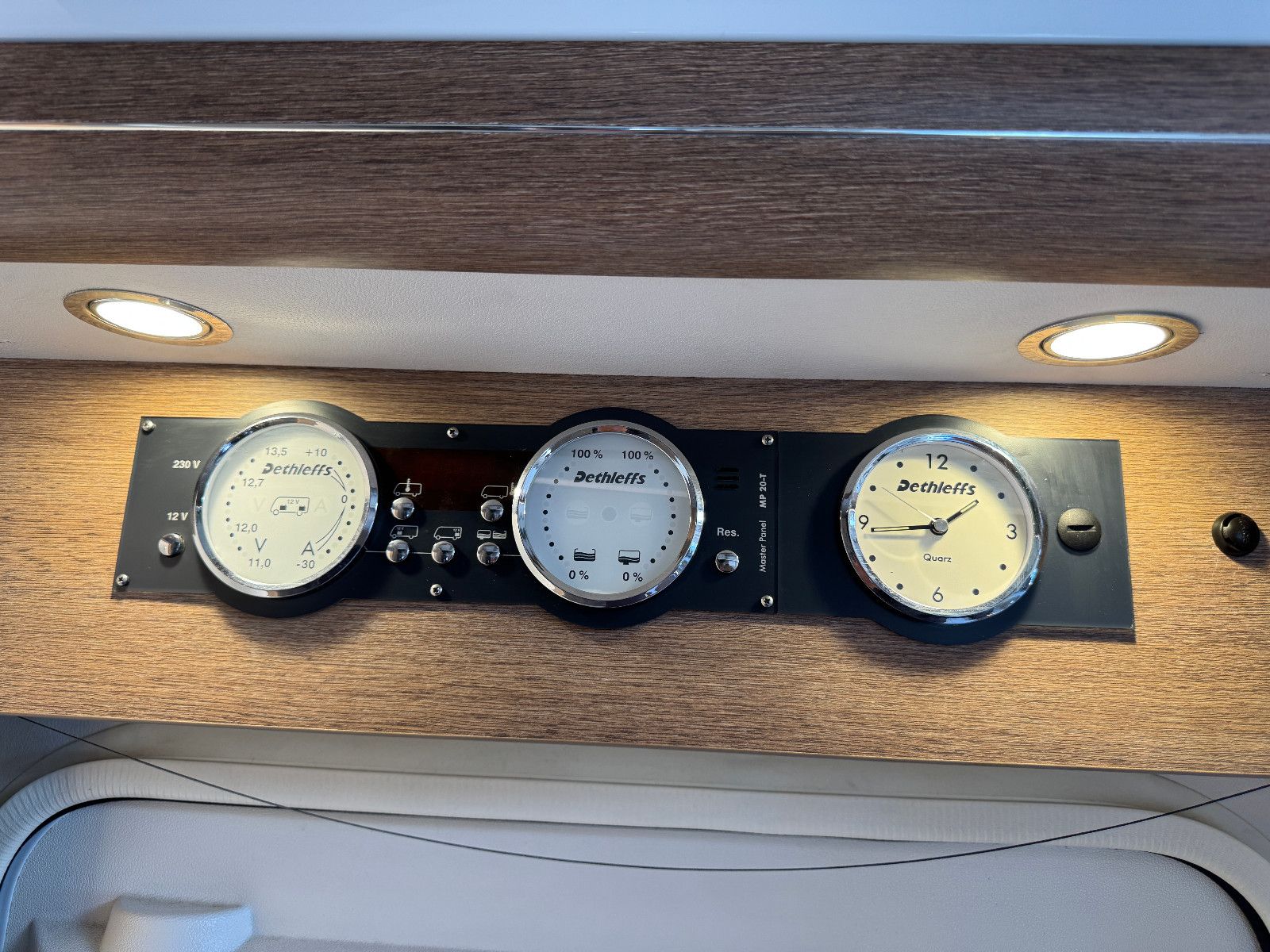Fahrzeugabbildung Dethleffs GRAND ALPA A 7820-20 AUT HYDRAULISCHE HUBSTÜTZEN