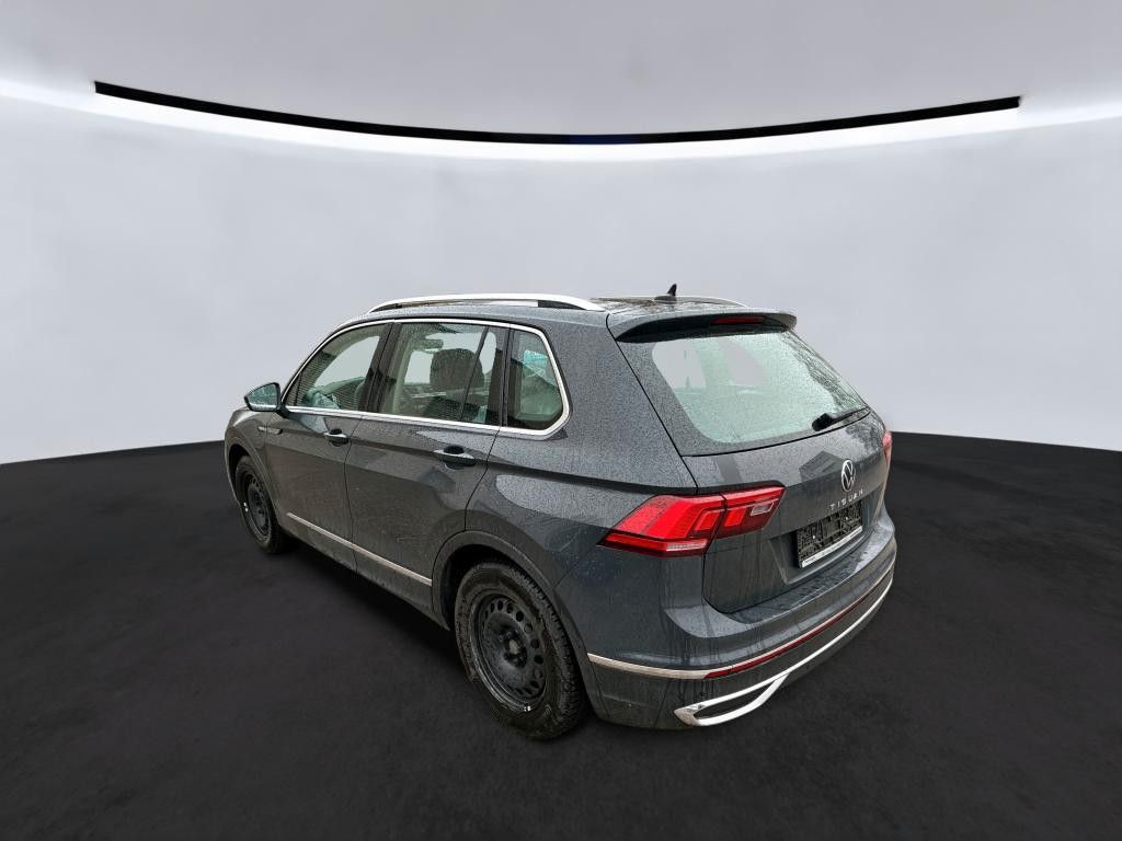 Fahrzeugabbildung Volkswagen Tiguan TSI DSG ELEGANCE 19-ZOLL MATRIX 360` 1.HD