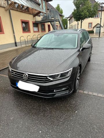 VW Passat Variant